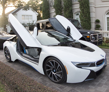 Rent a BMW i8